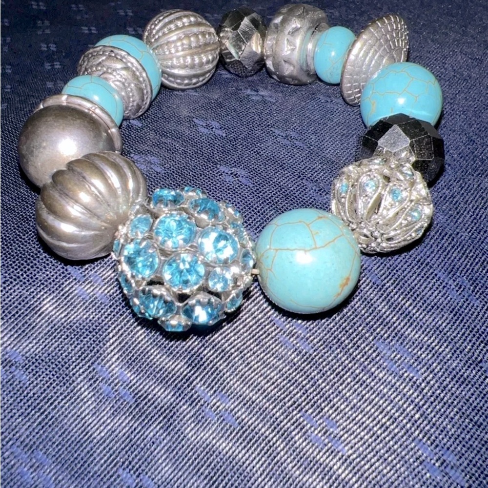 Bracelet Stretch Silver Tone Faux Turquoise Rhinestone Brass Tone Beads 8” Long